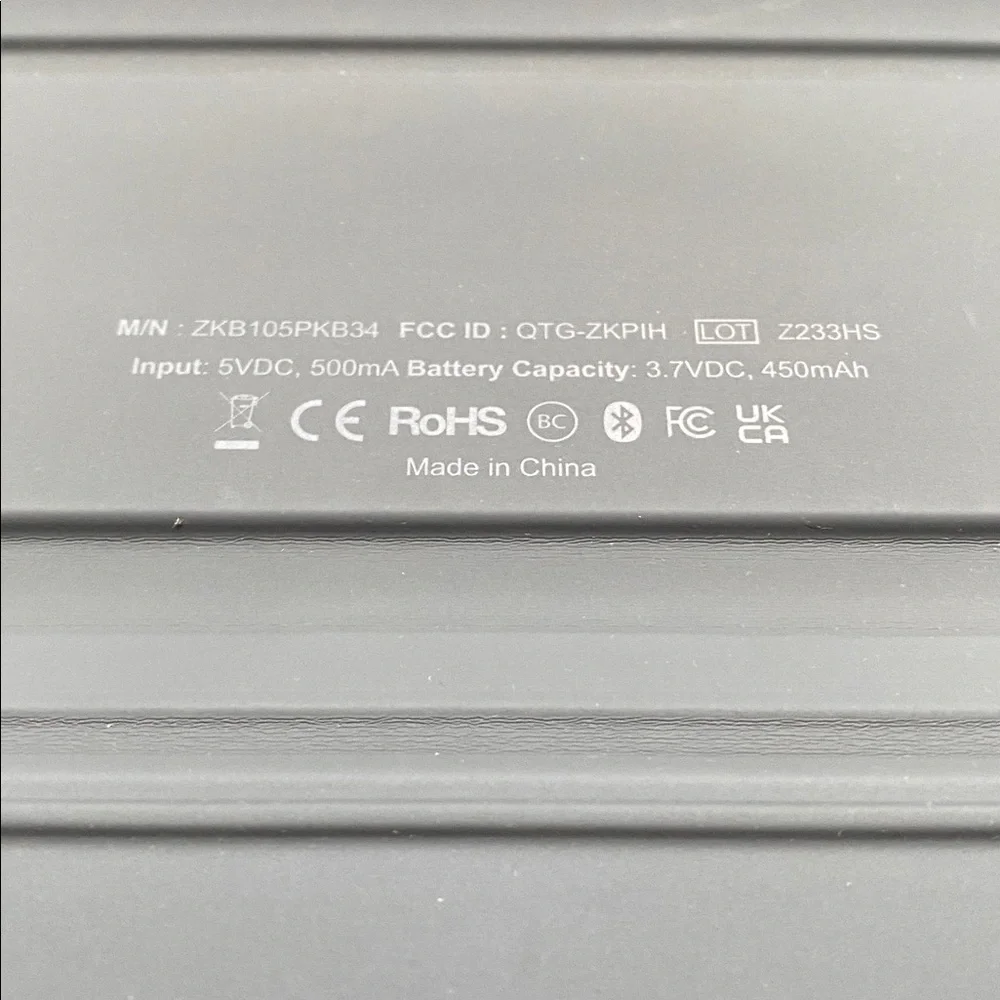 Zagg Gray Tablet Keyboard Folio - sku zkb105pkb34 Tested.